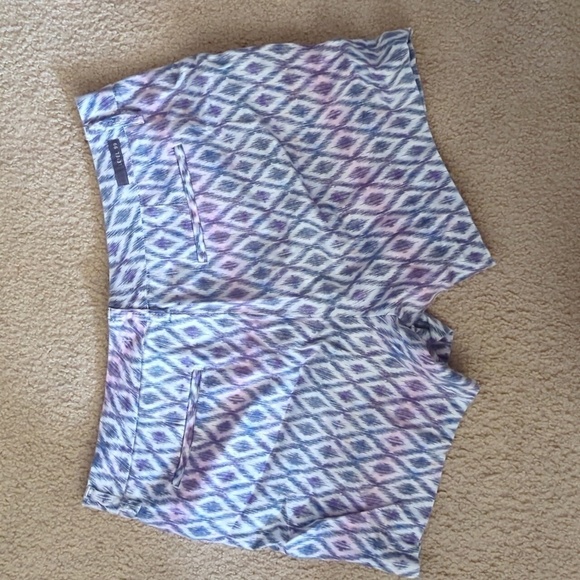 Level 99 Cindie Linen Blend Shorts Size 31 - Picture 3 of 5